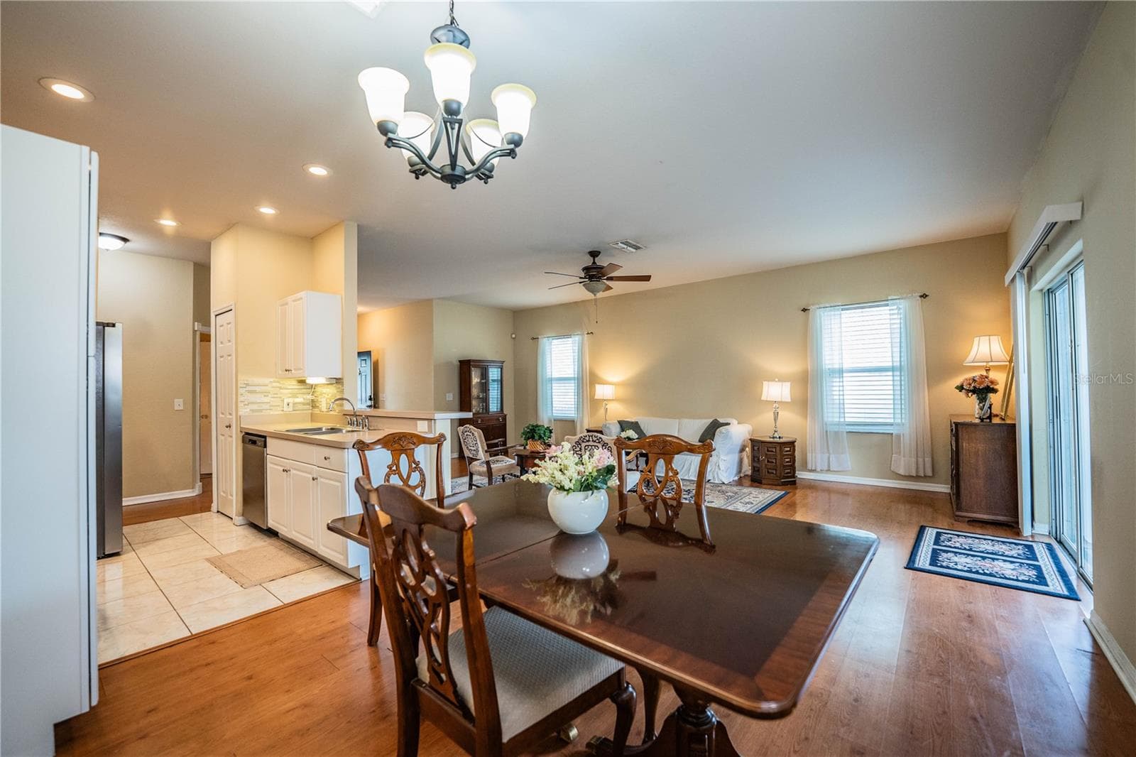 Single Family Residence at 2746 SUNDANCE CIR, MULBERRY, photo 9 of 35