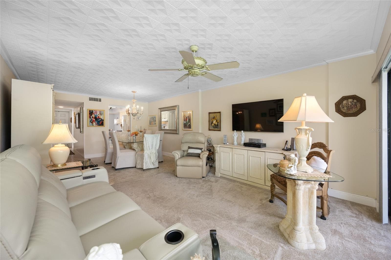Living Area - 2700 COVE CAY DR #1-3B, CLEARWATER