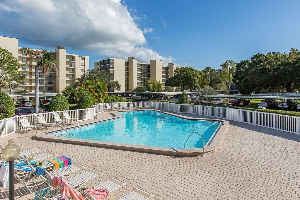 Cove Cay Village IV Community Pool, Enjoy the Florida Sunny Days - 2700 COVE CAY DR #1-3B, CLEARWATER