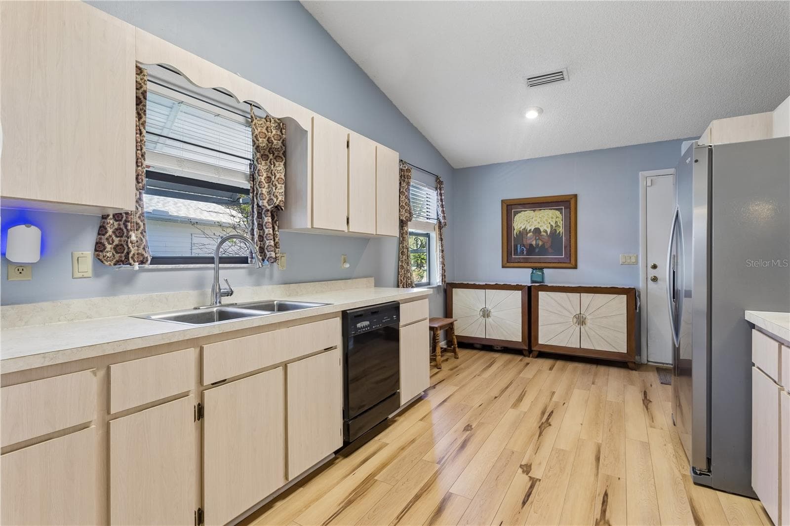 Condominium at 803 DUNDEE CIR #803, LEESBURG, photo 12 of 39
