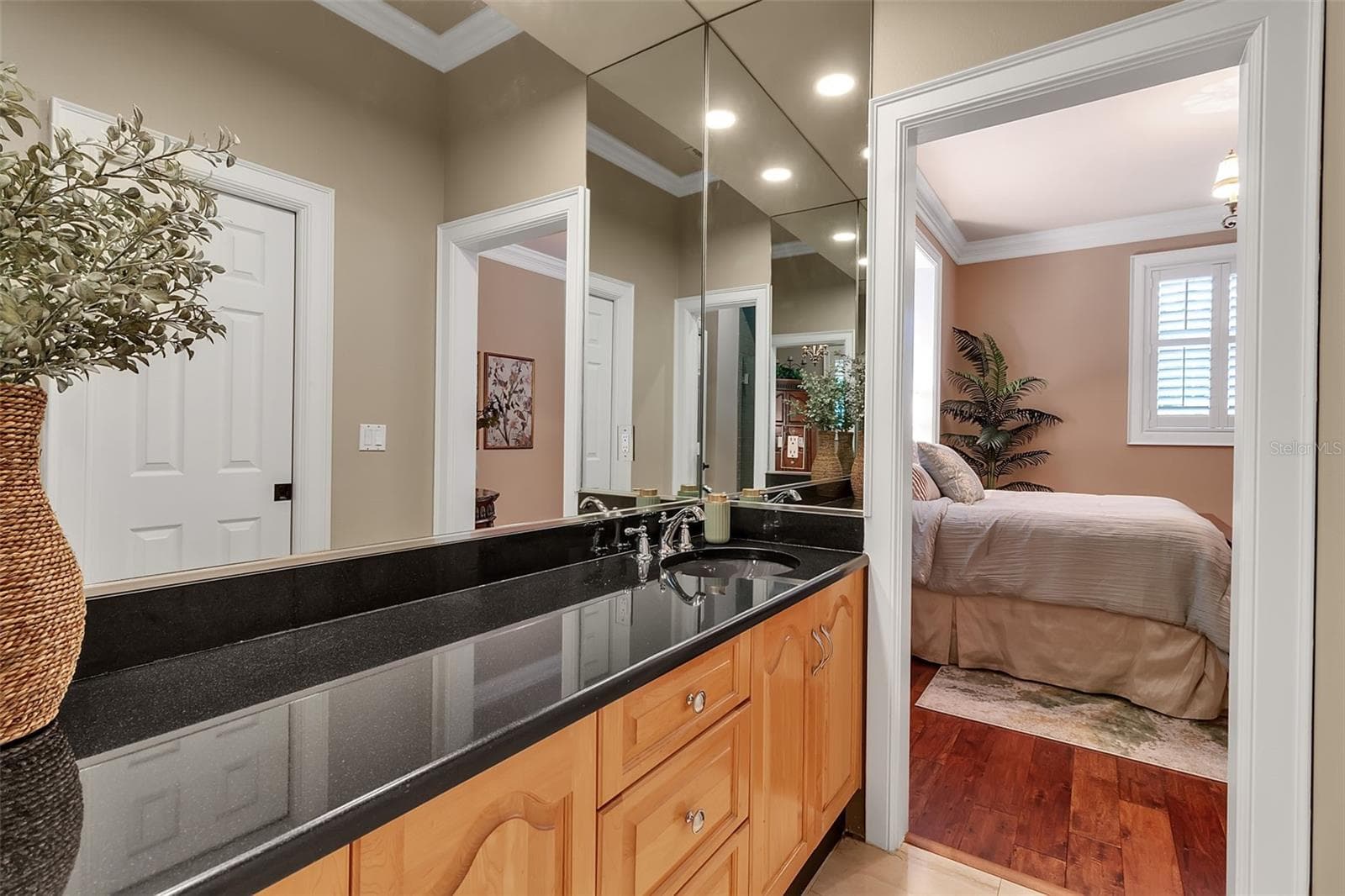 Single Family Residence at 422 BLUE GARDEN LN, OSPREY, photo 41 of 95