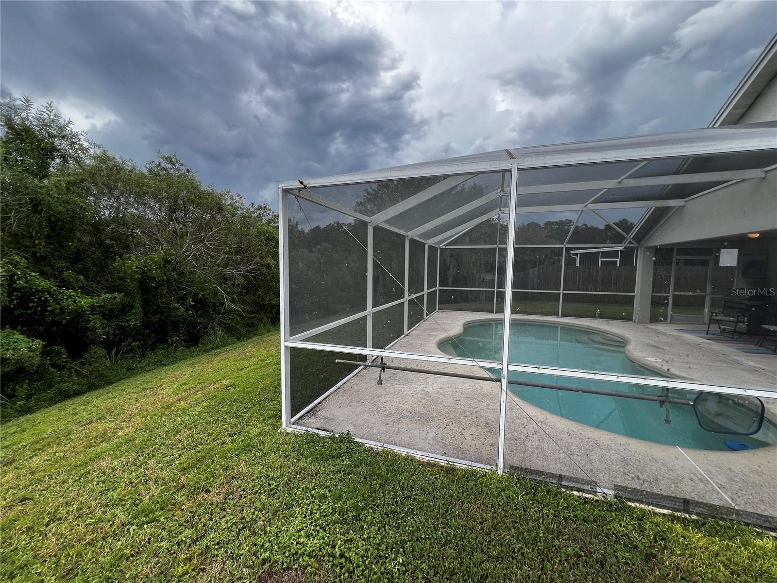 Single Family Residence at 27606 SKY LAKE CIR, WESLEY CHAPEL, photo 18 of 83