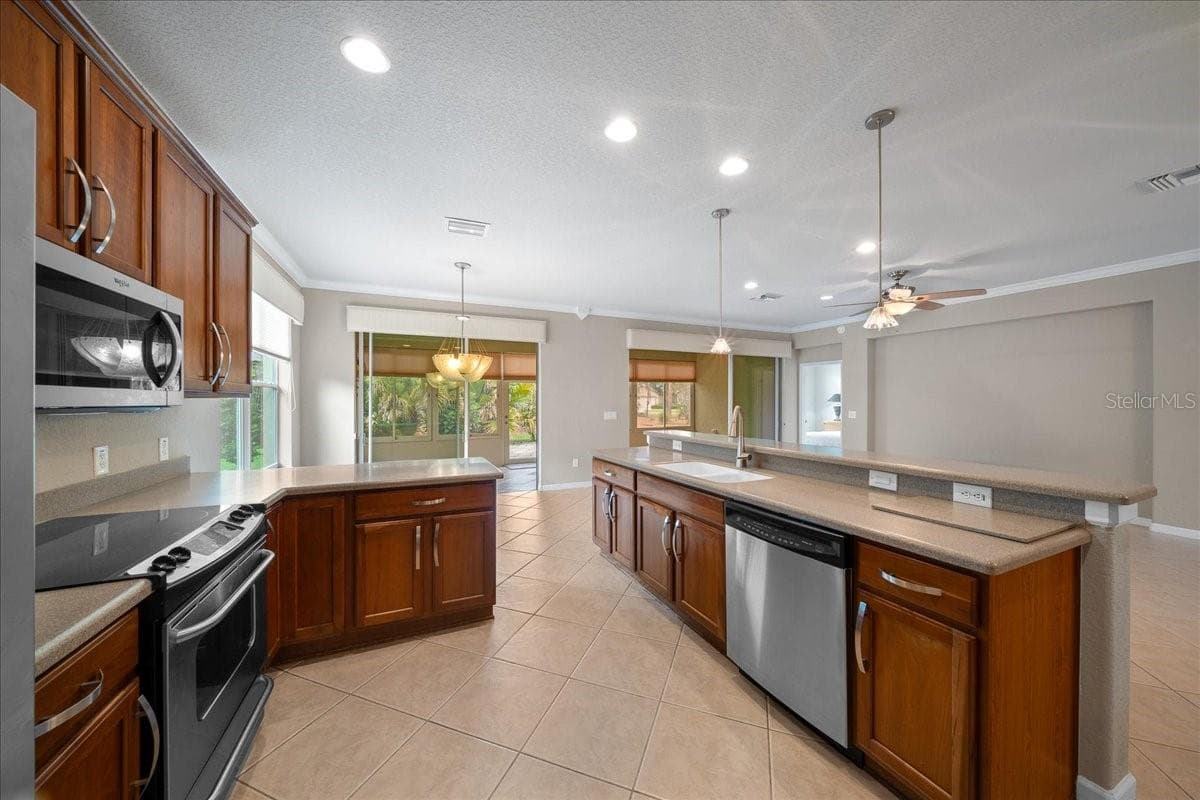 Single Family Residence at 6456 SW 92ND CIR, OCALA, photo 20 of 69
