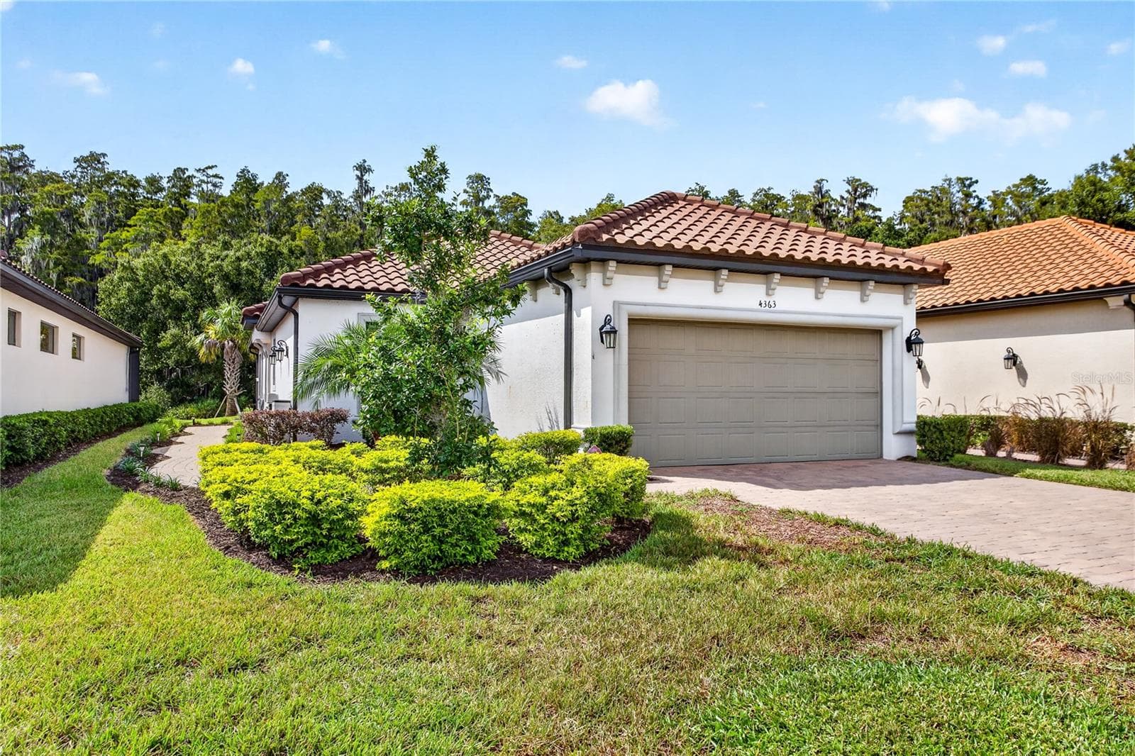 Single Family Residence at 4363 CAIROLI CT, WESLEY CHAPEL, photo 2 of 28