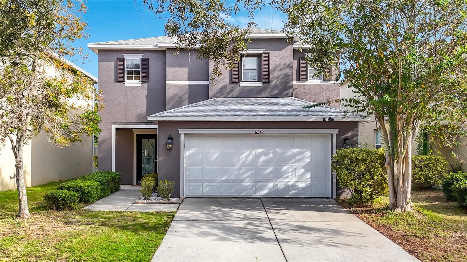 Single Family Residence at 6312 MAGNOLIA TRAILS LN, GIBSONTON, photo 2 of 65