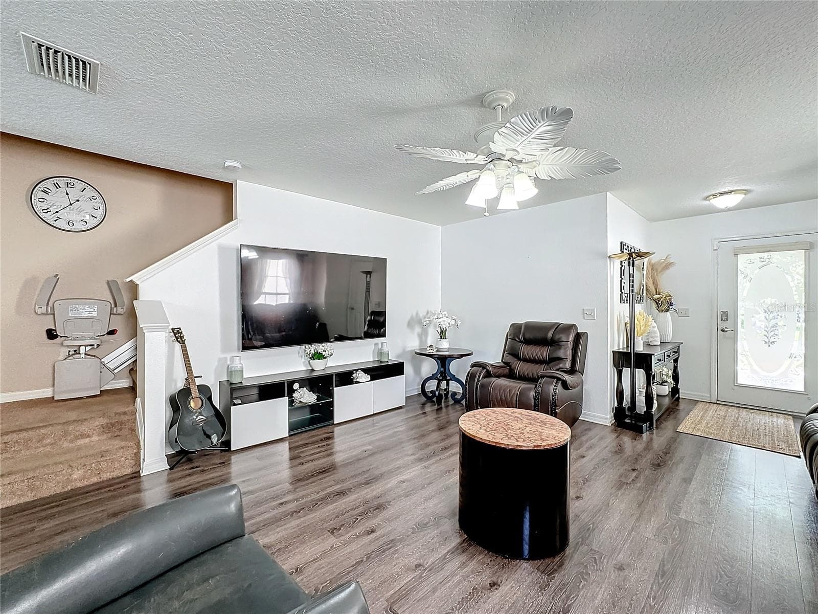 Single Family Residence at 6312 MAGNOLIA TRAILS LN, GIBSONTON, photo 10 of 65
