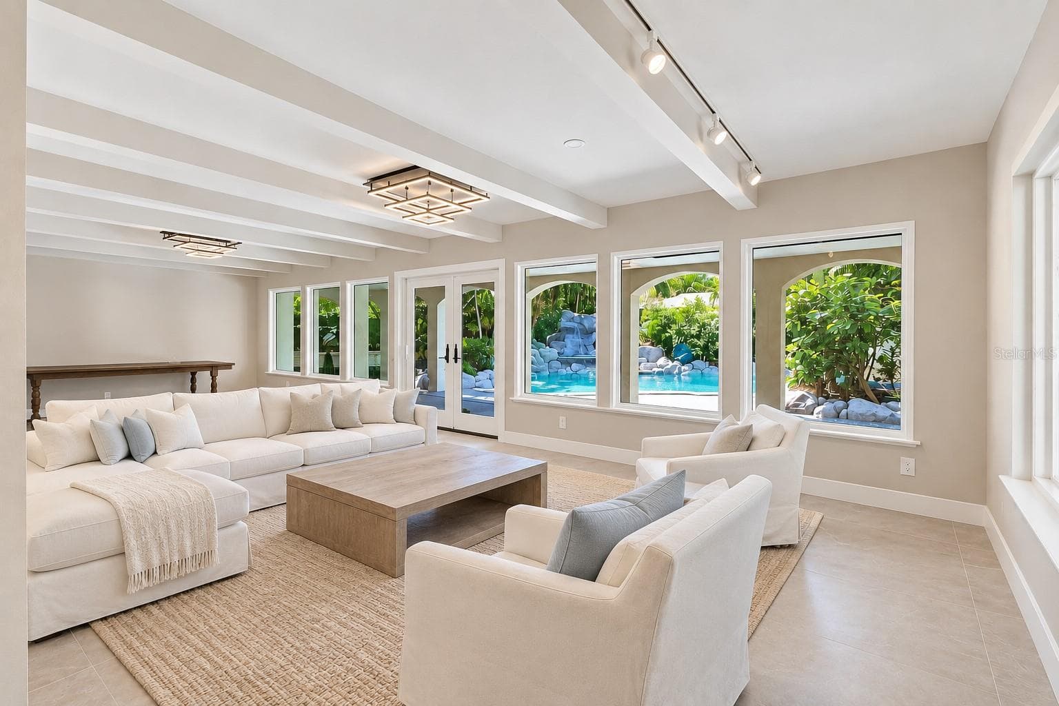 Single Family Residence at 980 BAY ESPLANADE, CLEARWATER, photo 34 of 76