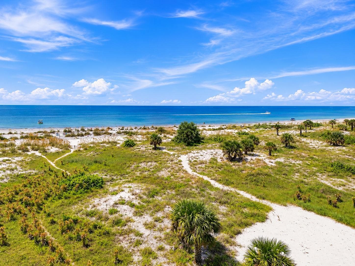 Deeded Beach Access for Carlouel Residents - 980 BAY ESPLANADE, CLEARWATER