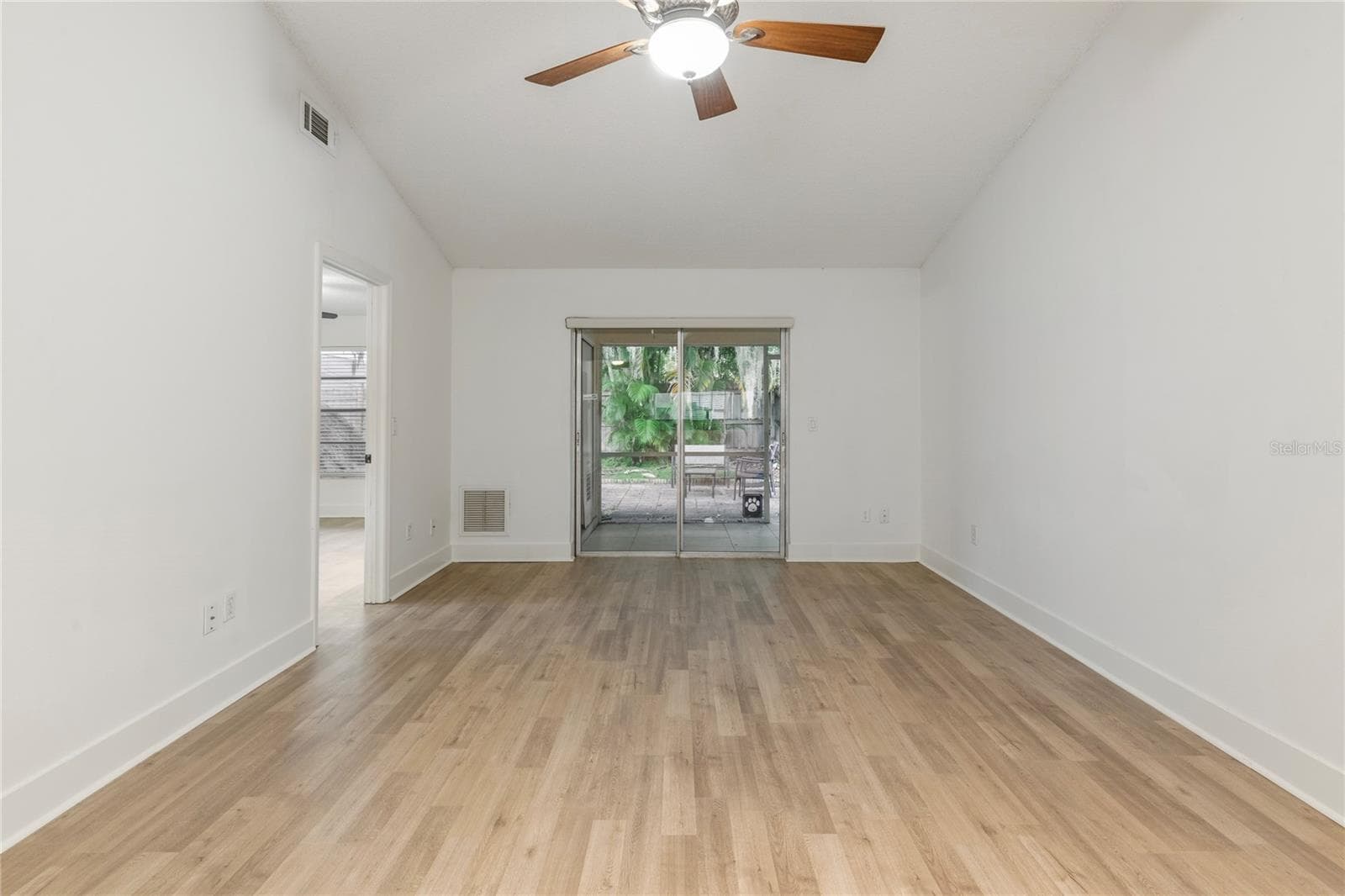 Villa at 321 DOVER CT E, SAFETY HARBOR, photo 4 of 46