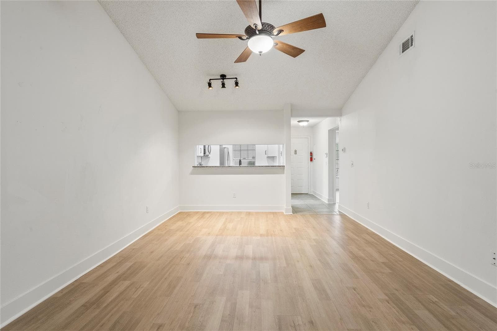 Villa at 321 DOVER CT E, SAFETY HARBOR, photo 6 of 46