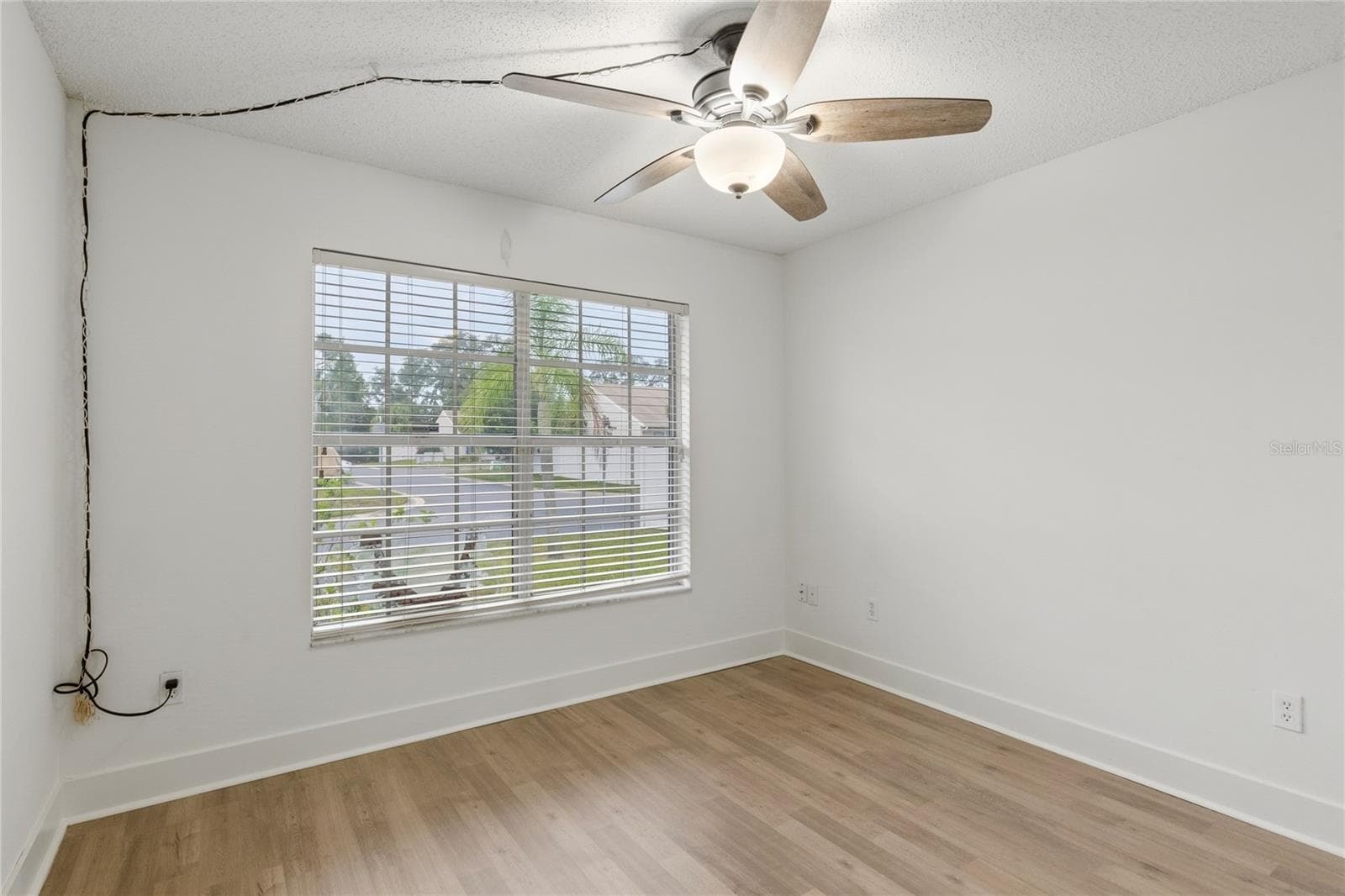 Villa at 321 DOVER CT E, SAFETY HARBOR, photo 14 of 46