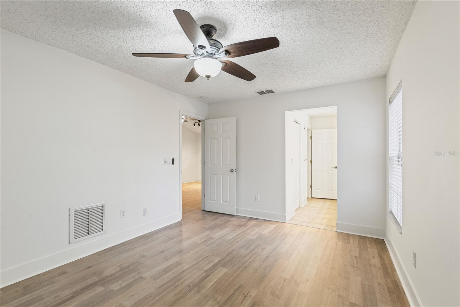 Villa at 321 DOVER CT E, SAFETY HARBOR, photo 30 of 46