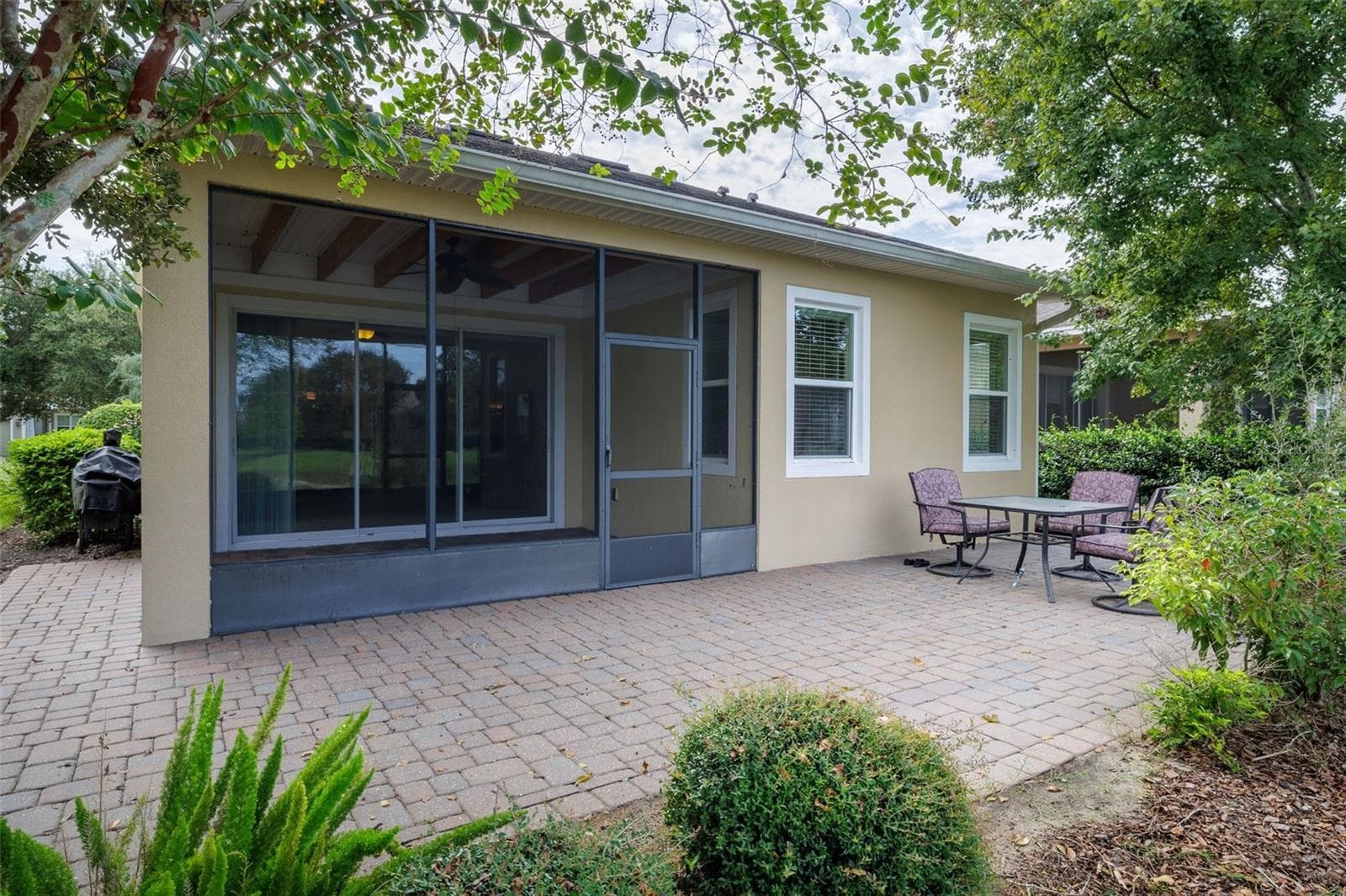 Single Family Residence at 413 CYPRESS HILLS WAY, DELAND, photo 8 of 36