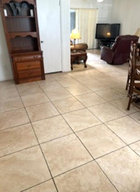 Single Family Residence at 7427 FORDHAM CT, ORLANDO, photo 8 of 28