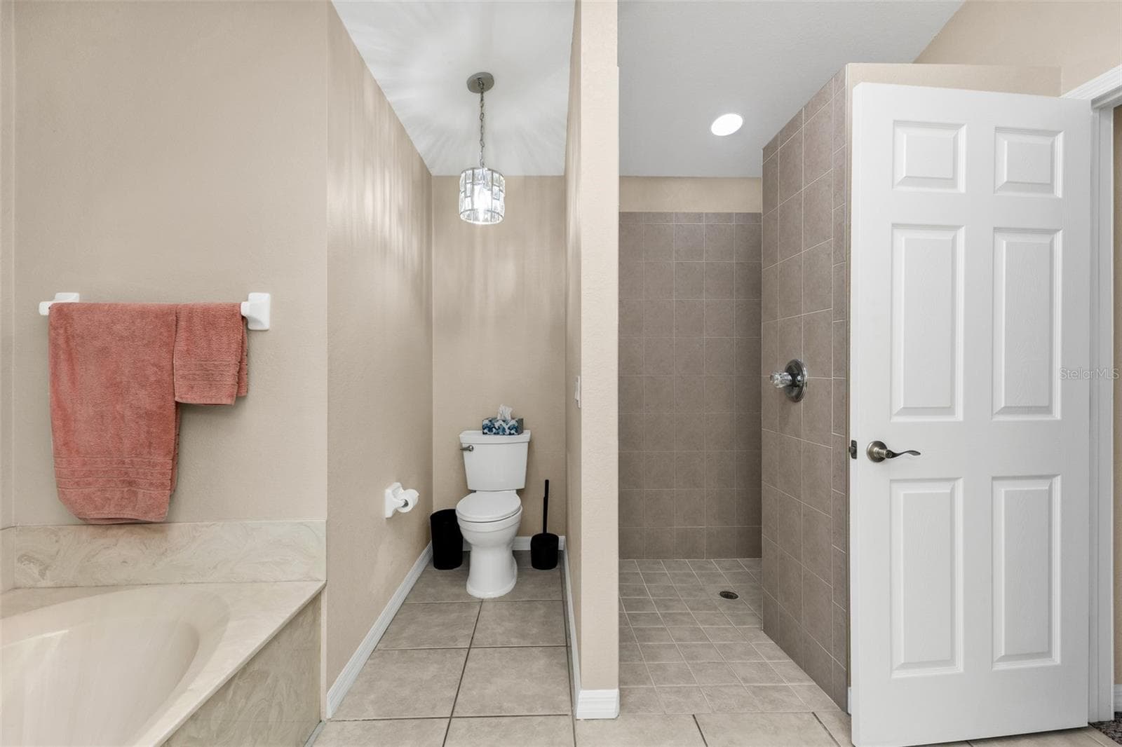 Single Family Residence at 3205 ROCK CREEK DR, PORT CHARLOTTE, photo 25 of 70