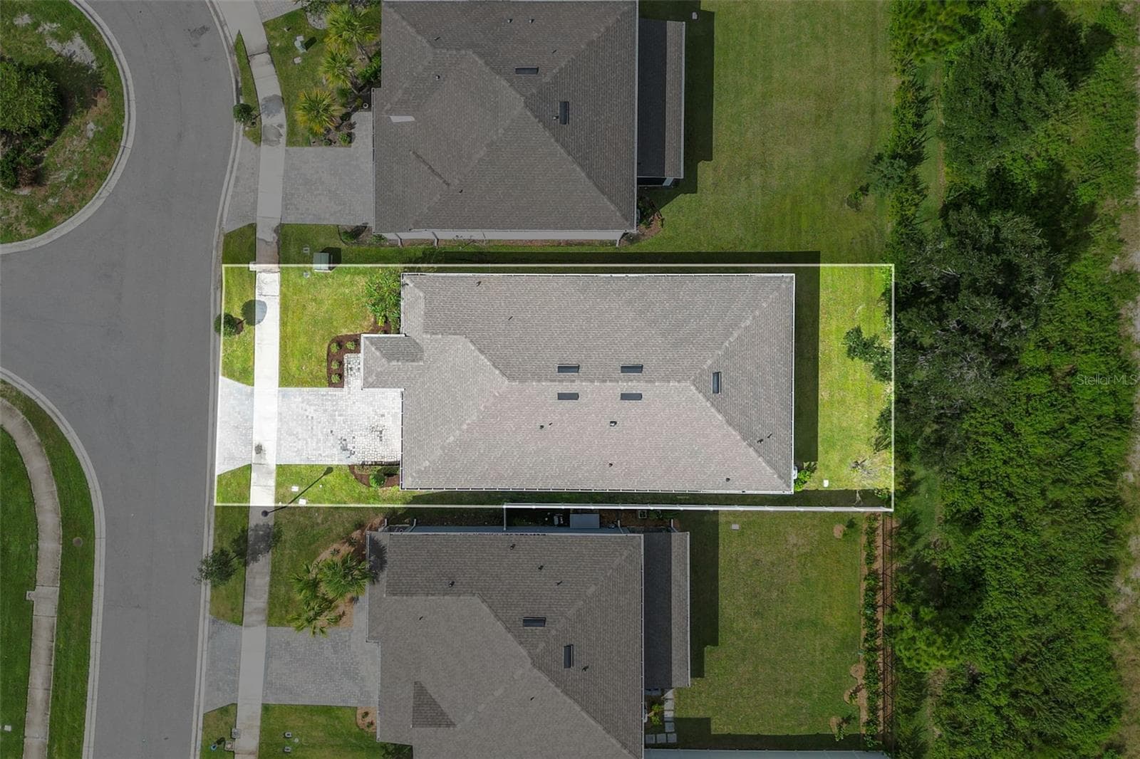 Single Family Residence at 6432 TIMBERDALE AVE, WESLEY CHAPEL, photo 3 of 24