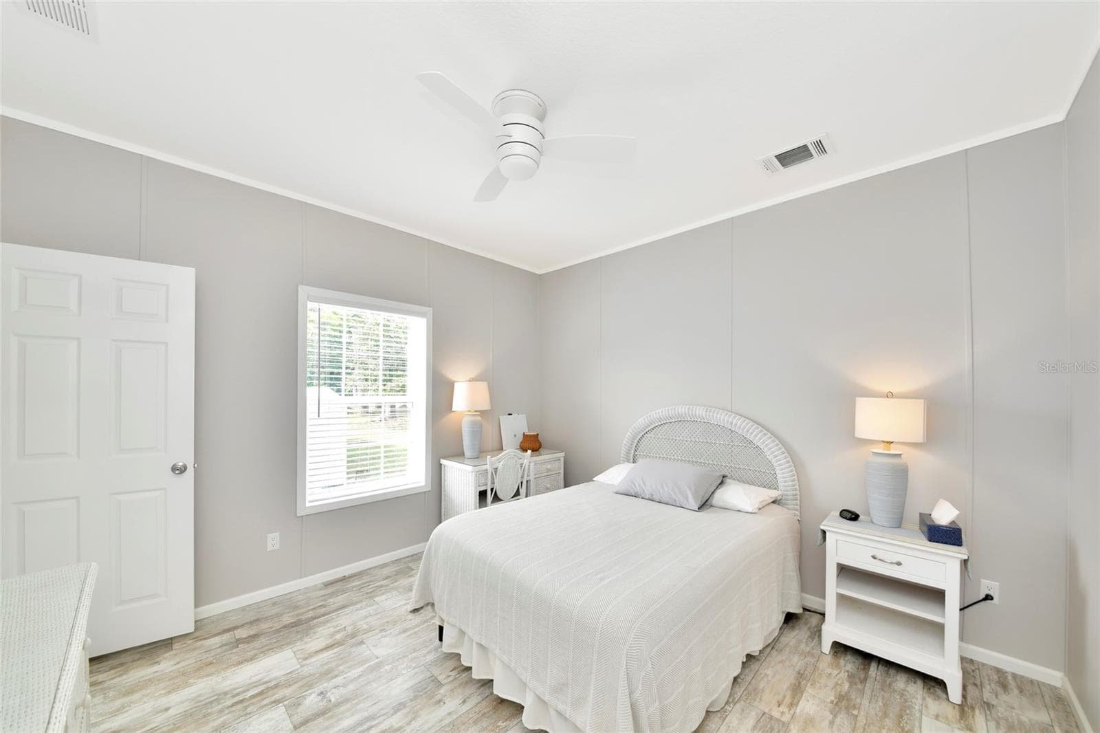 Manufactured Home at 6843 HIKINA DR, NORTH PORT, photo 16 of 47