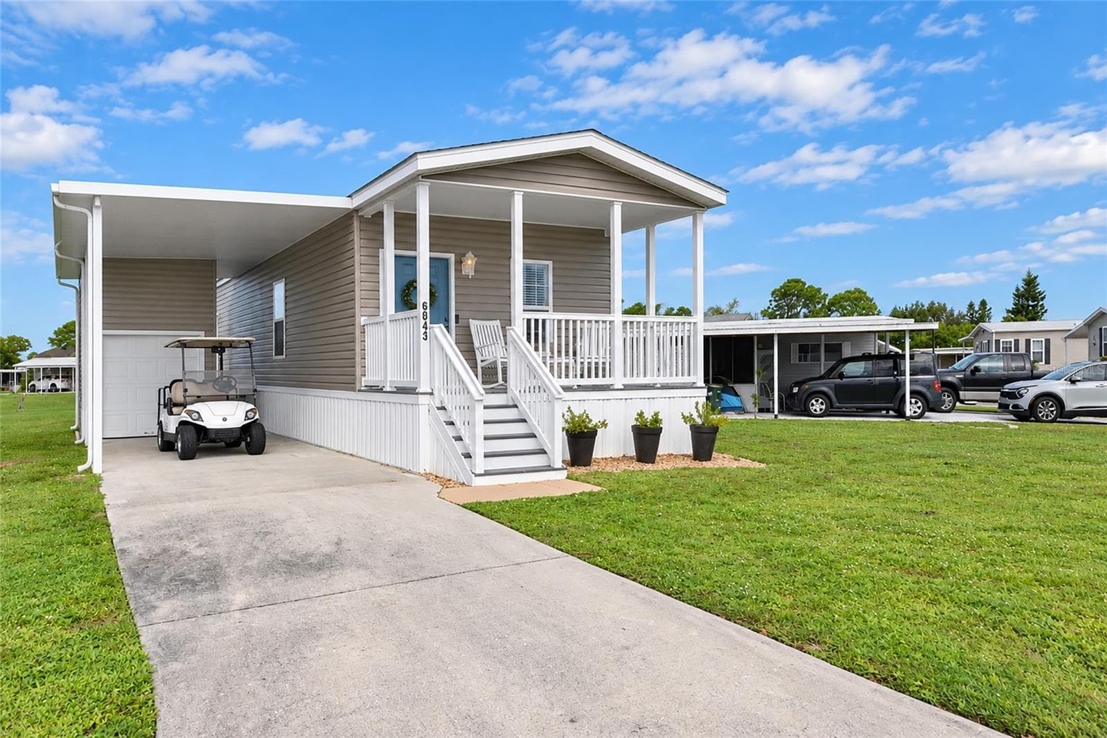 Manufactured Home at 6843 HIKINA DR, NORTH PORT, photo 30 of 47