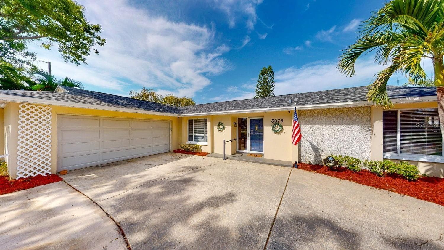 Single Family Residence at 3075 ROSERY RD NE, LARGO, photo 4 of 36