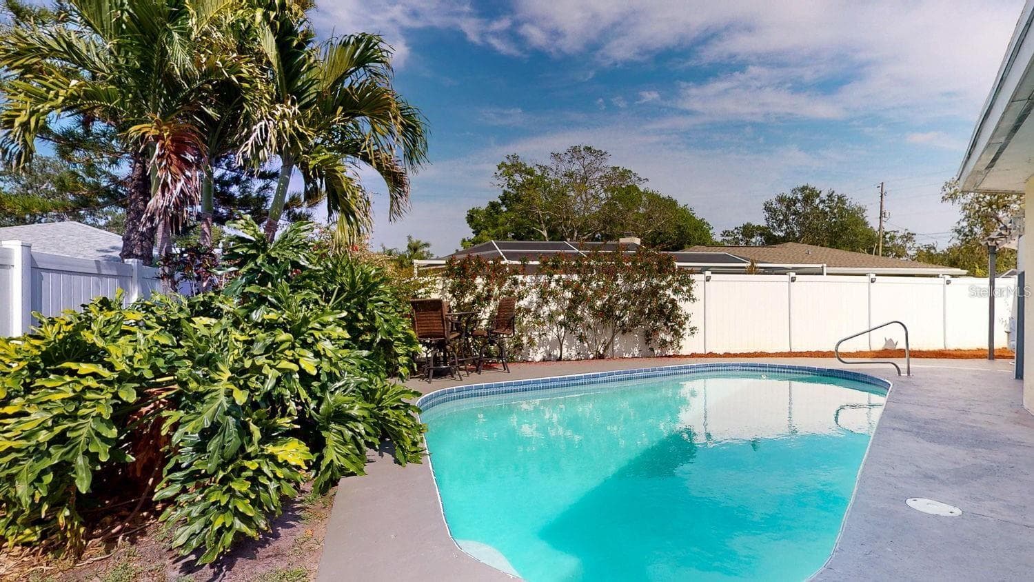 Single Family Residence at 3075 ROSERY RD NE, LARGO, photo 12 of 36