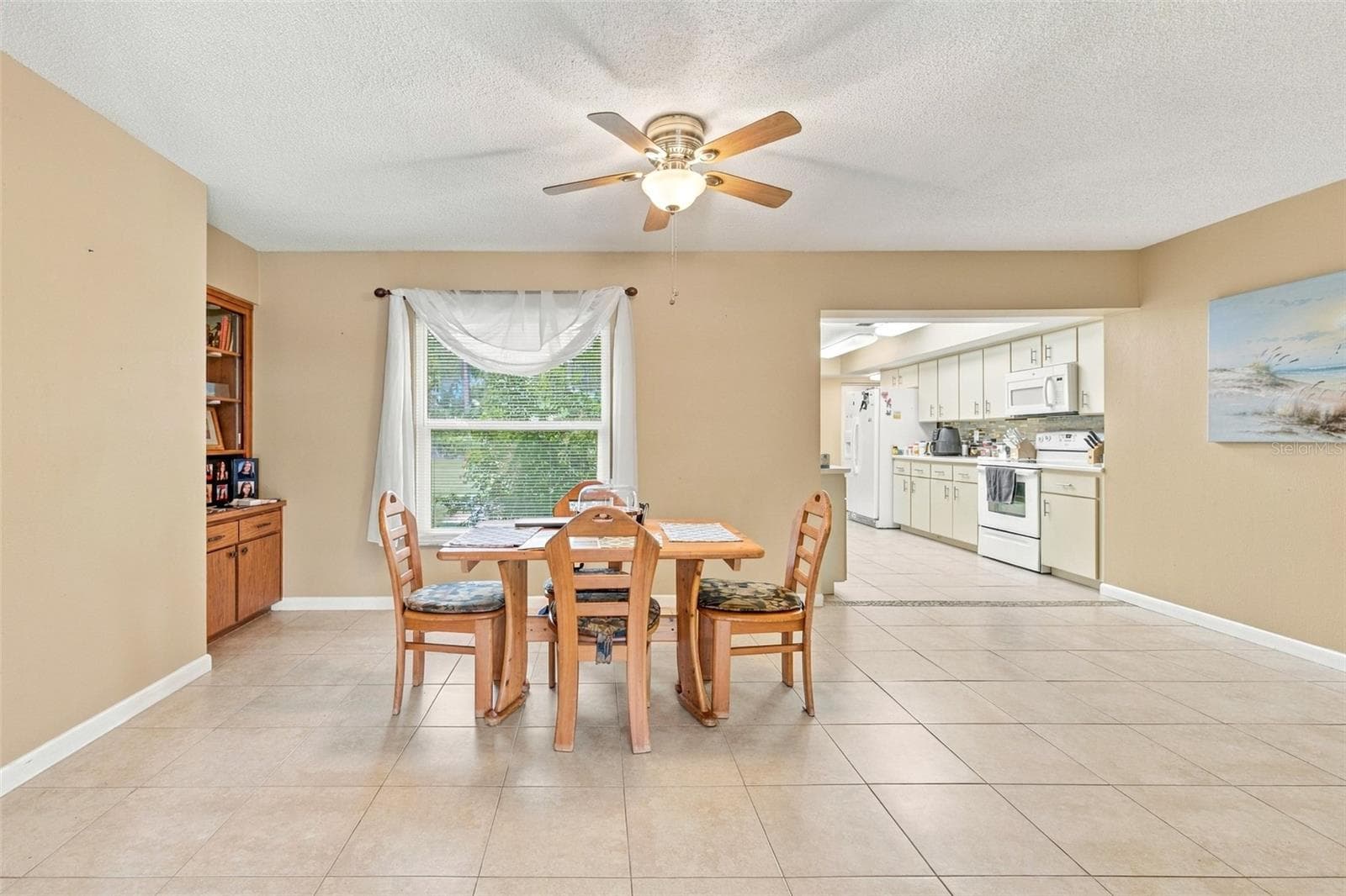 Single Family Residence at 107 N CORY DR, EDGEWATER, photo 10 of 34