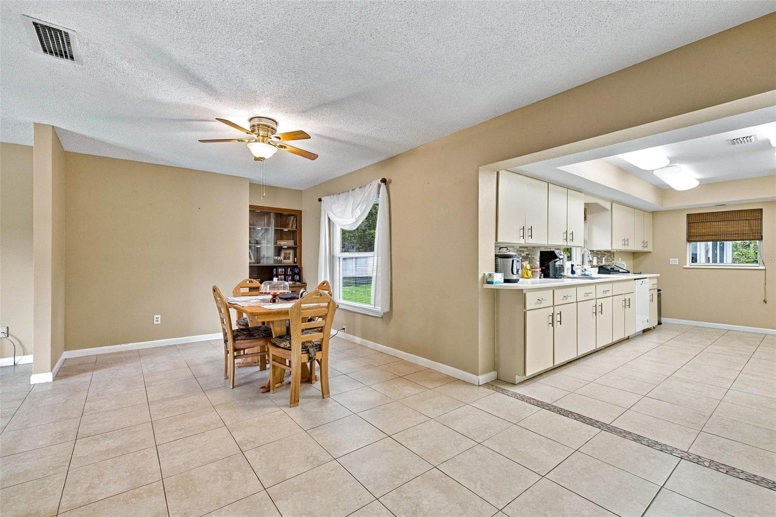 Single Family Residence at 107 N CORY DR, EDGEWATER, photo 13 of 34