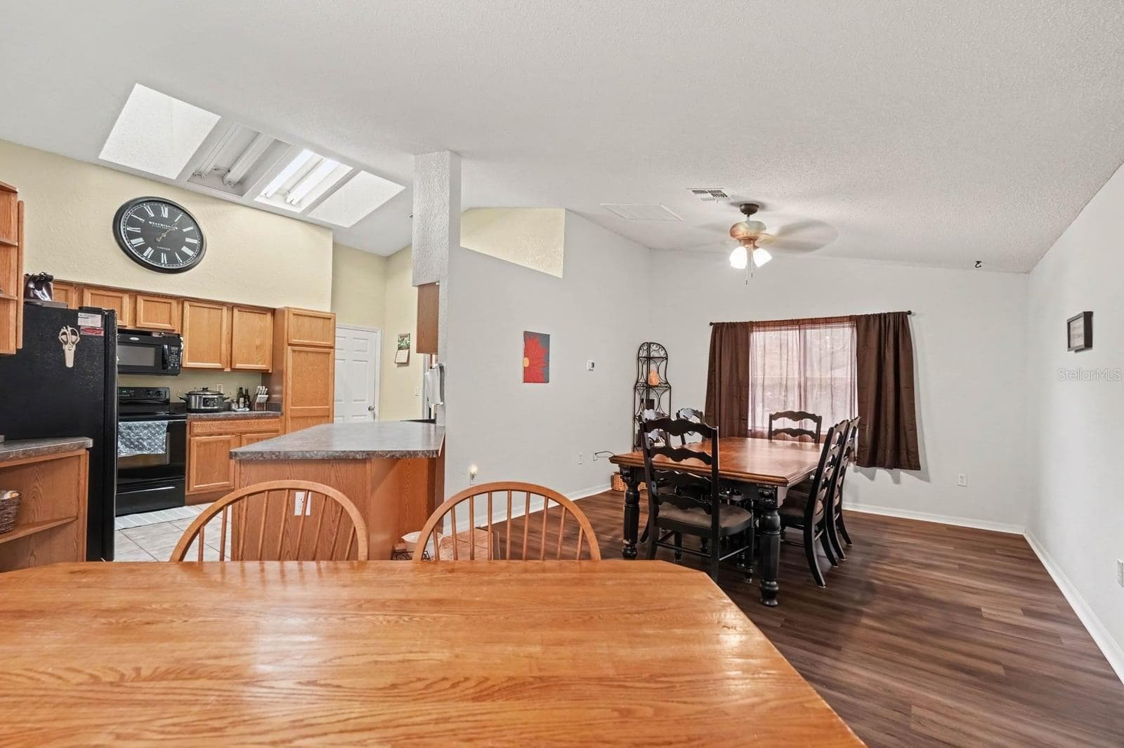 Single Family Residence at 12101 PEREGRINE FALCON AVE #6, BROOKSVILLE, photo 10 of 29