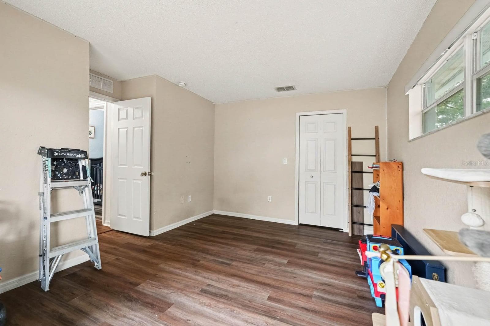 Single Family Residence at 12101 PEREGRINE FALCON AVE #6, BROOKSVILLE, photo 17 of 29