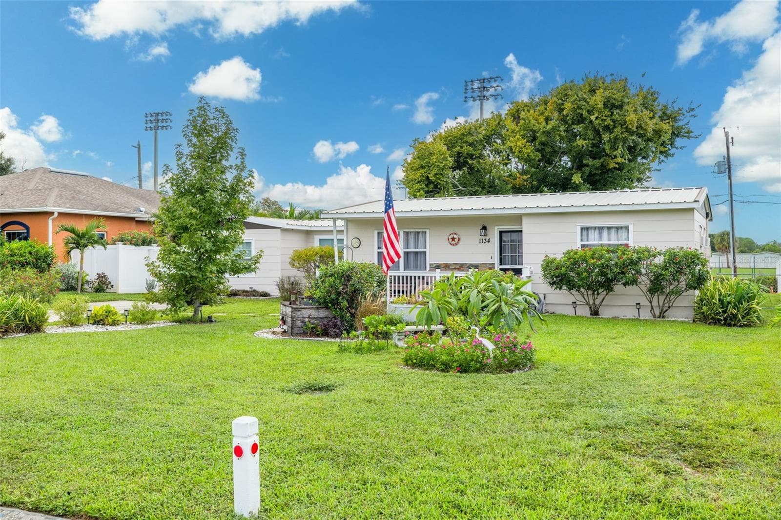 Single Family Residence at 1134 62ND ST, ST PETERSBURG, photo 16 of 45