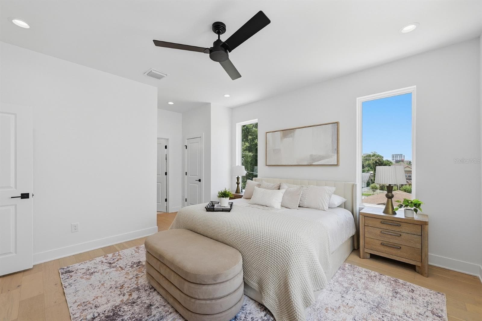 Townhouse at 310 W COLUMBUS DR #3, TAMPA, photo 20 of 51
