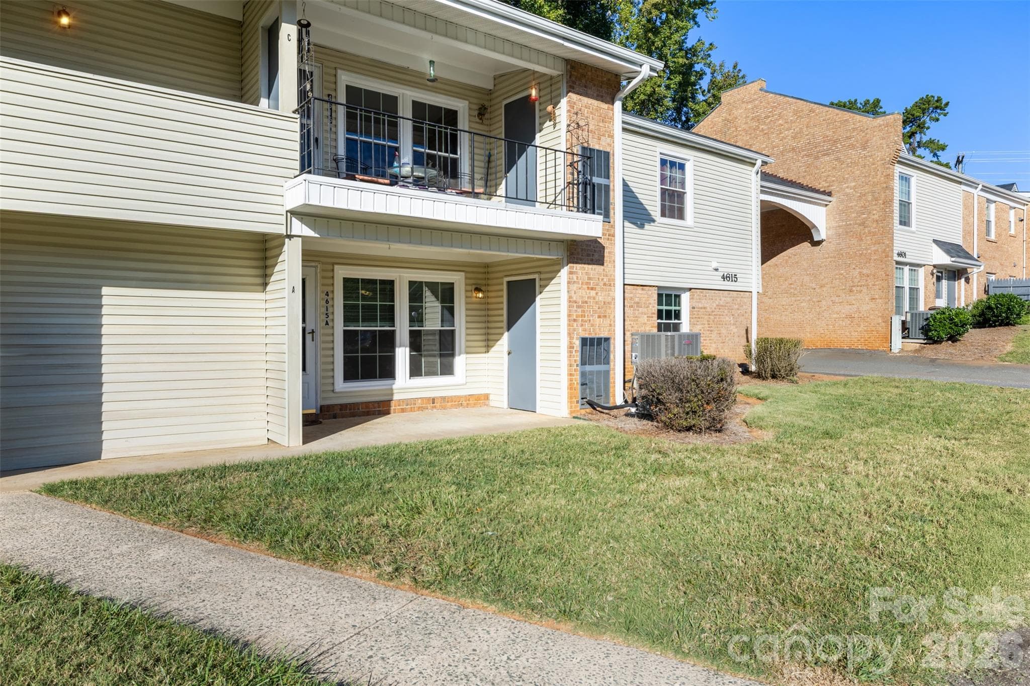 Condominium at 4615 Coronado Drive, Charlotte, photo 18 of 20