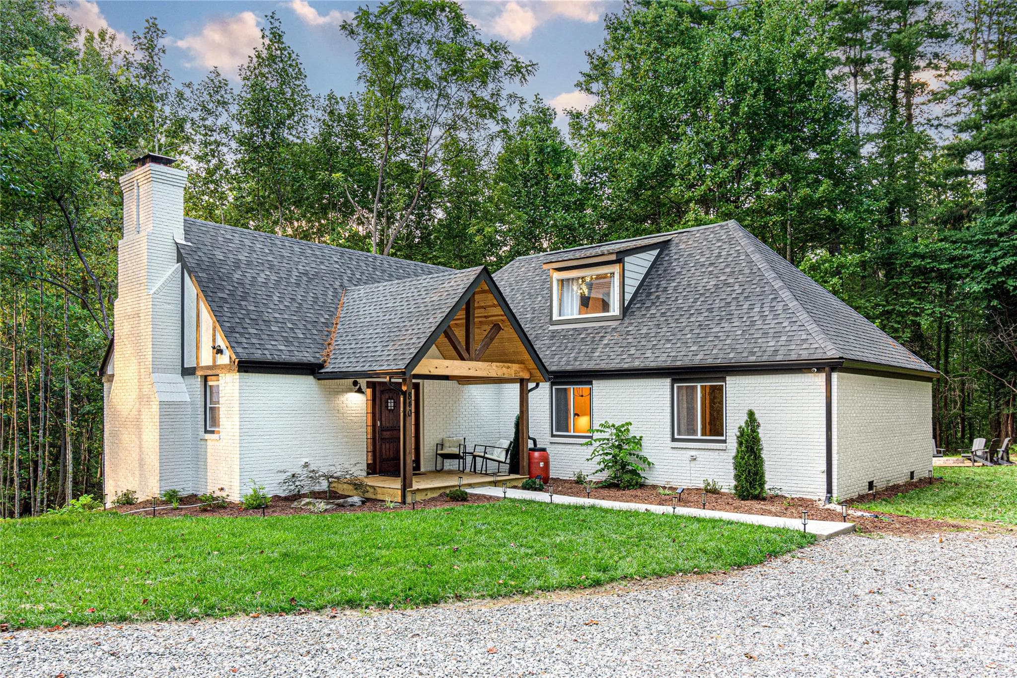 840 Jenkins Valley Road