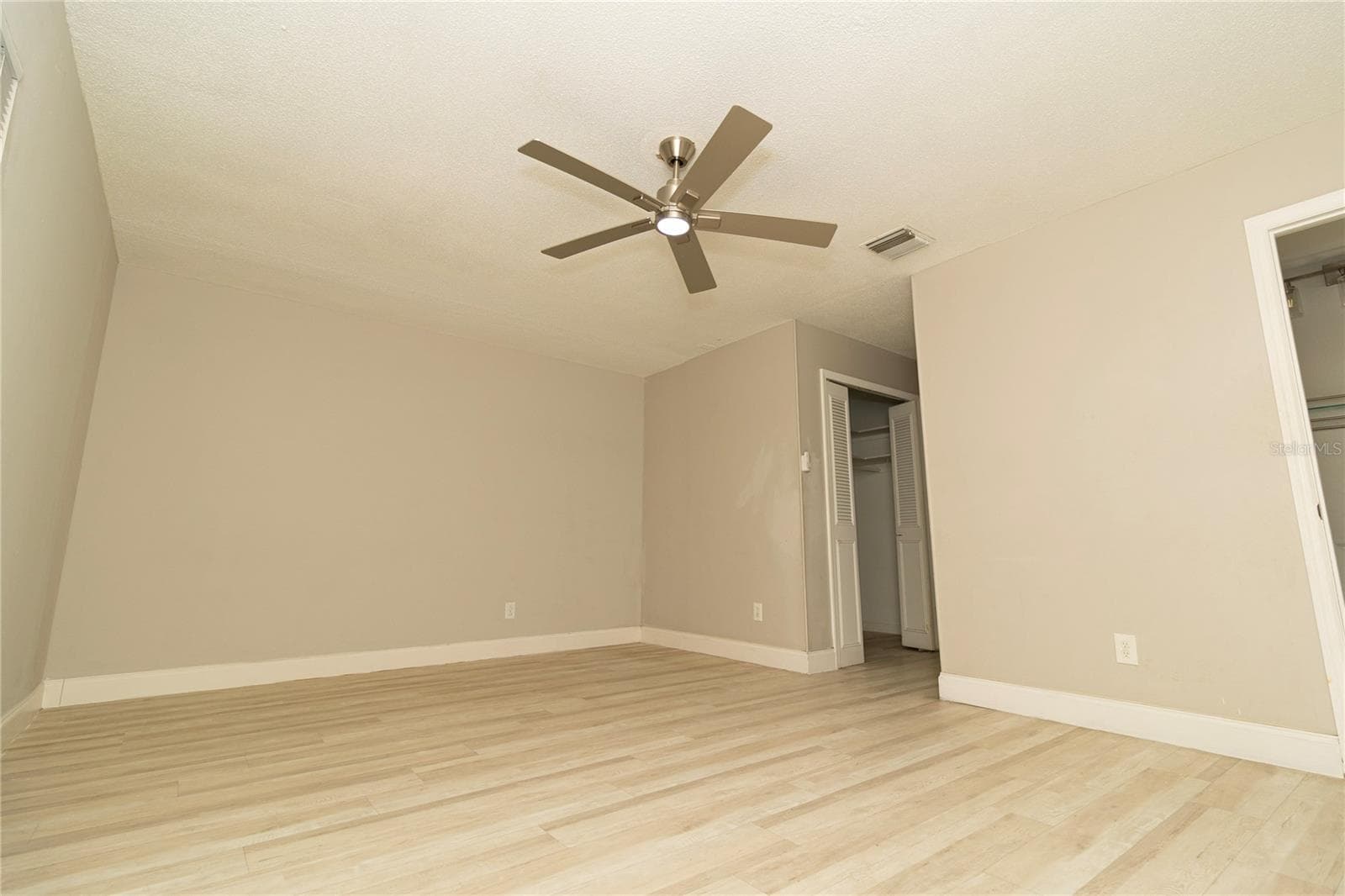 Single Family Residence at 4828 JUDY ANN CT, ORLANDO, photo 13 of 22