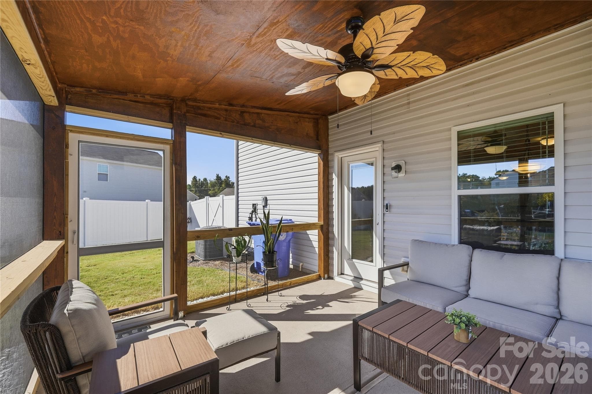 Extended Screened in Patio - 206 Amberly Circle, Pageland