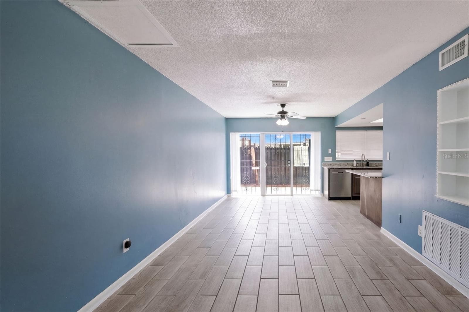 Condominium at 5423 BROOKSWOOD WAY #801, ORLANDO, photo 14 of 20