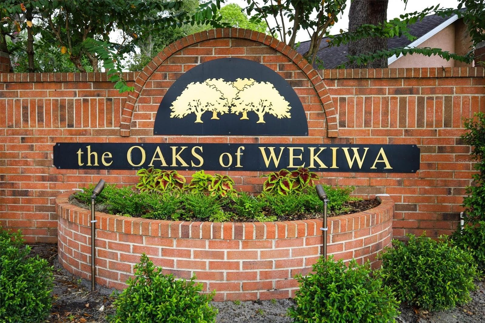 subdivision entrance - 1000 PIEDMONT OAKS DR, APOPKA