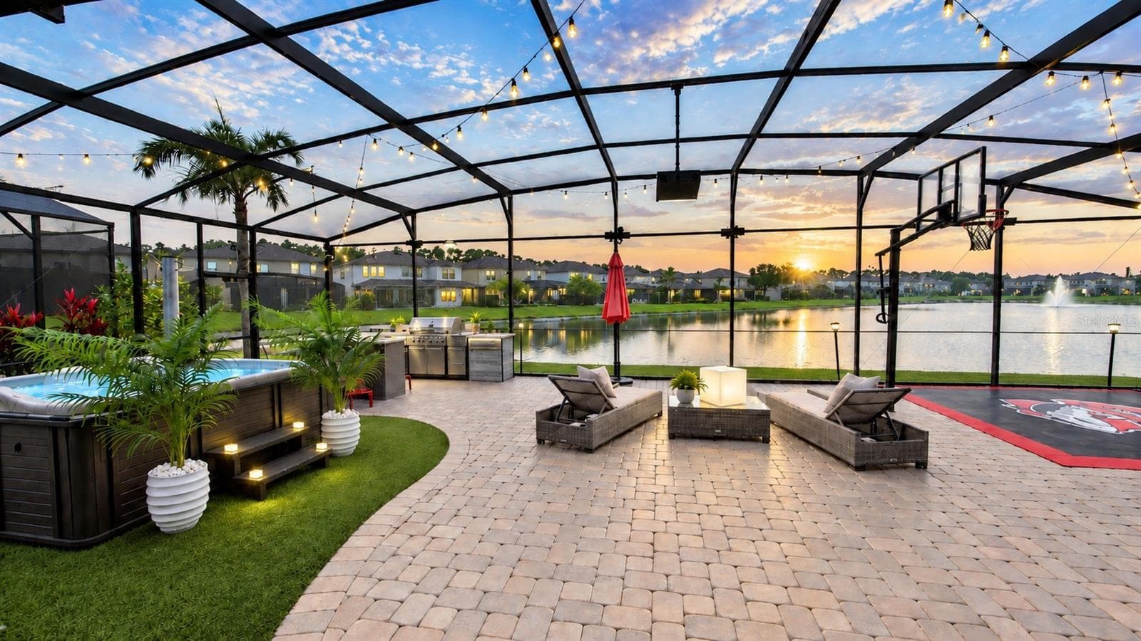 Single Family Residence at 9500 PRINCE HARRY DR, ORLANDO, photo 6 of 51