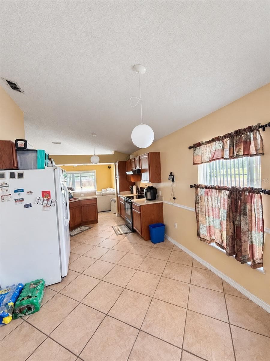 Single Family Residence at 11629 BENTRY ST, ORLANDO, photo 10 of 31