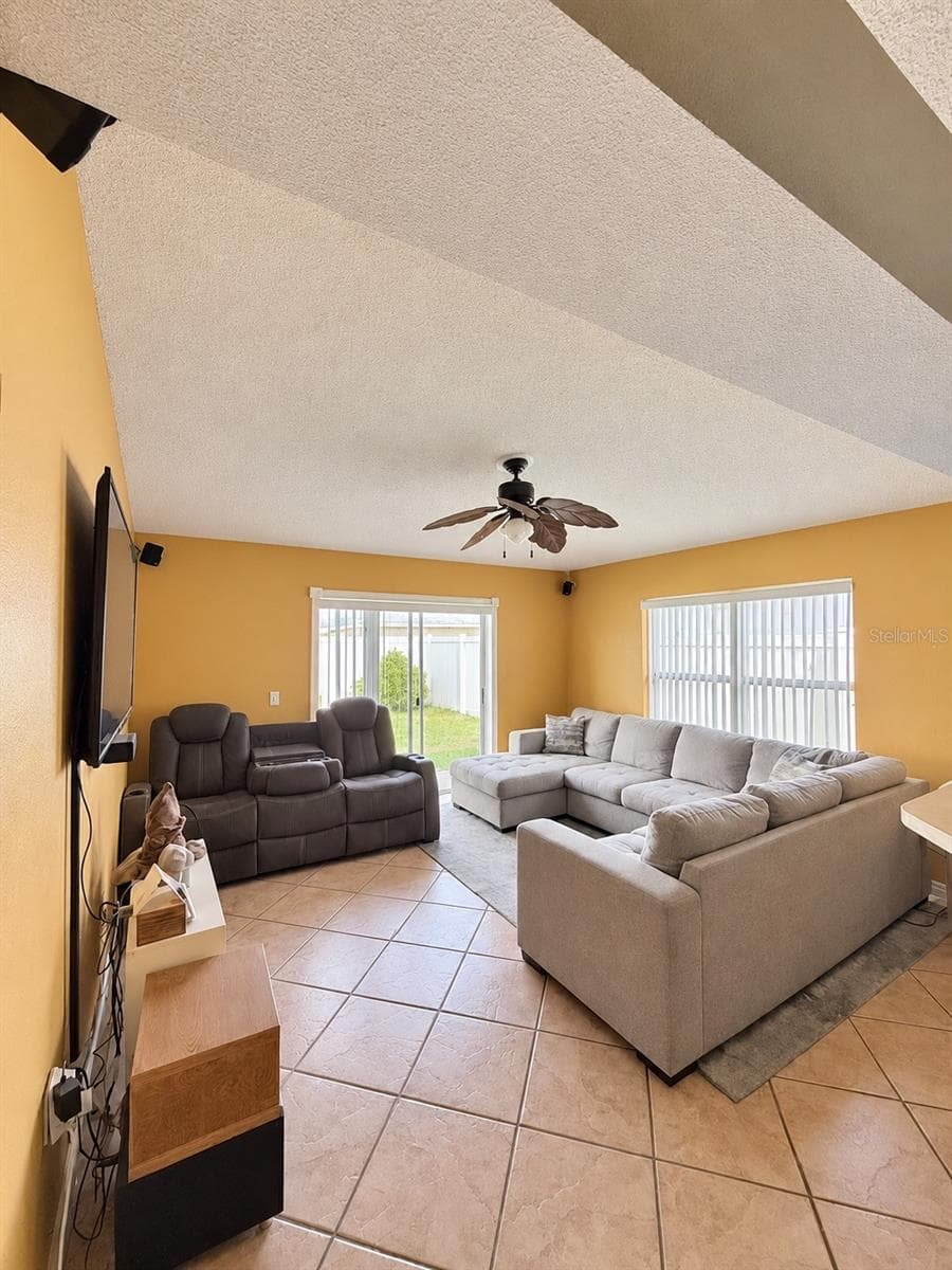 Single Family Residence at 11629 BENTRY ST, ORLANDO, photo 12 of 31