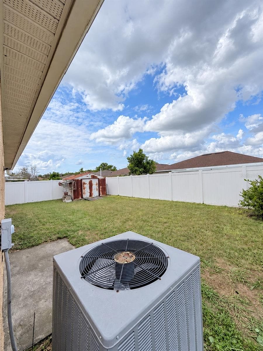 Single Family Residence at 11629 BENTRY ST, ORLANDO, photo 27 of 31