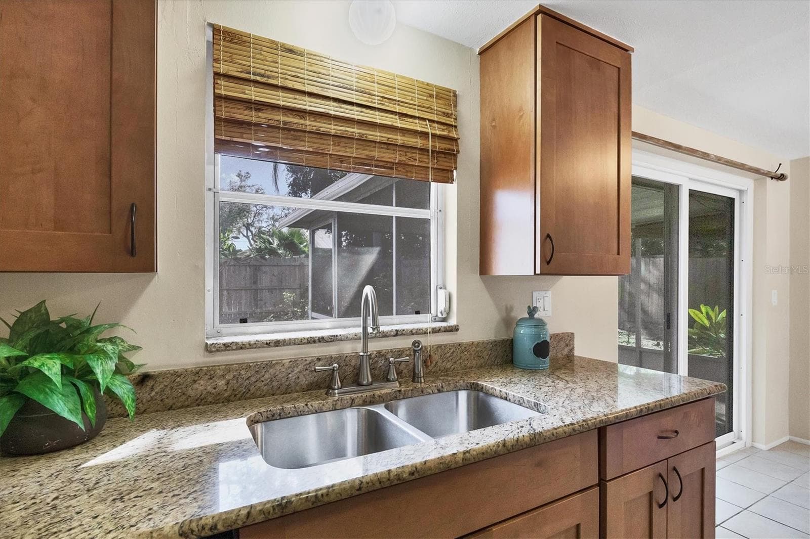 Main Home Kitchen - 25 1ST AVE, ENGLEWOOD
