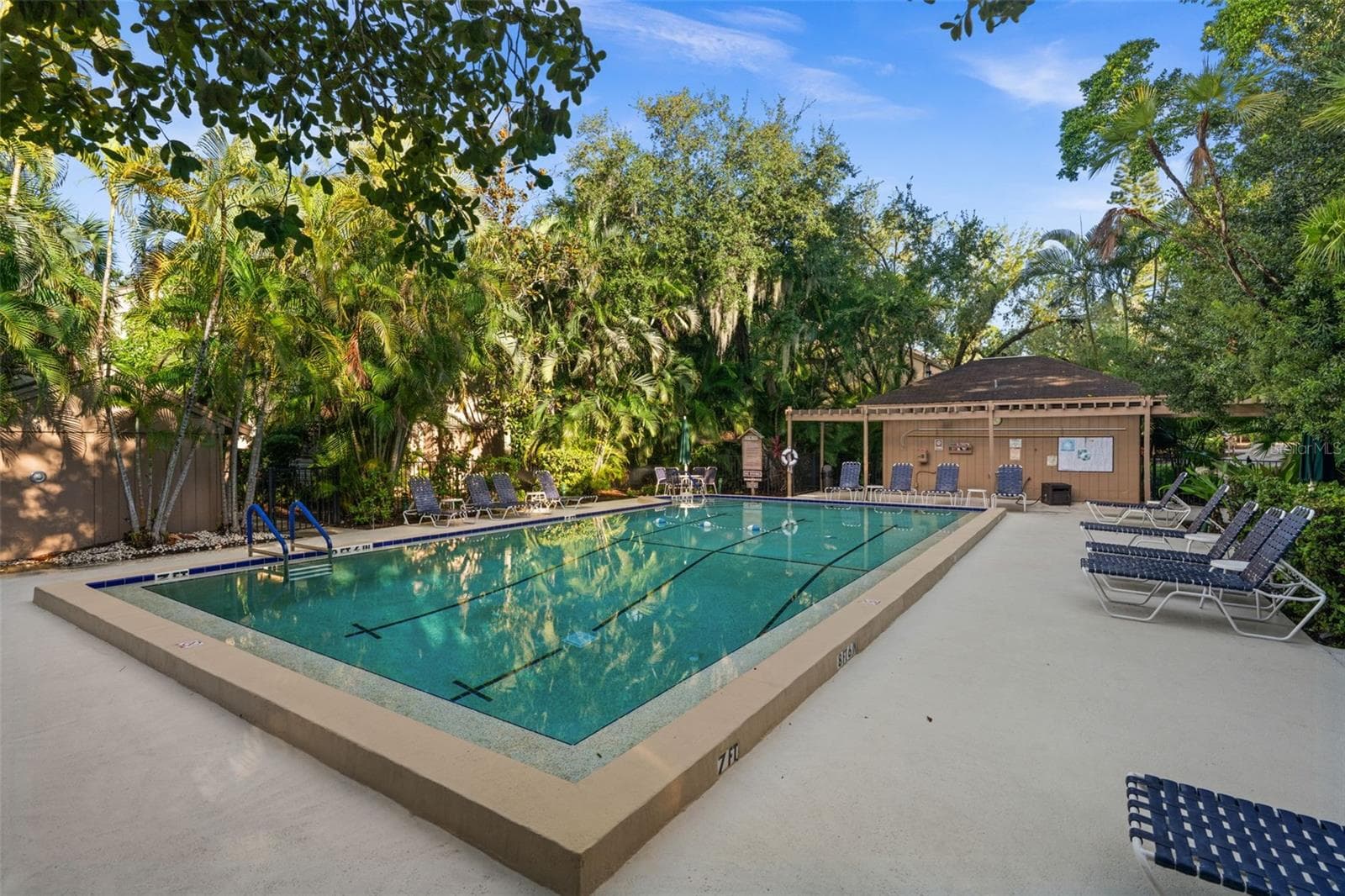 Condominium at 1657 BROOKHOUSE CIR #152, SARASOTA, photo 3 of 62