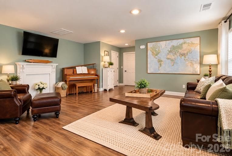 Single Family Residence at 633 Mile Creek Road, Edgemoor, photo 4 of 24