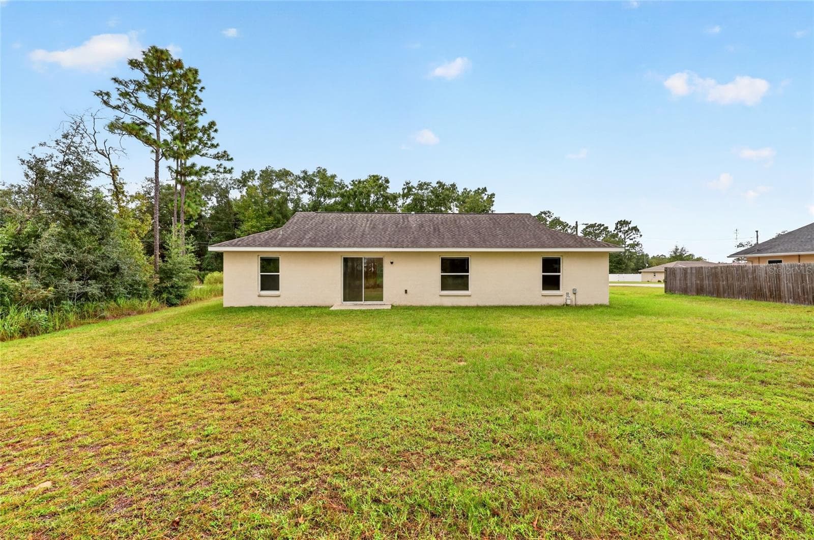 Single Family Residence at 7009 HEMLOCK CRSE, OCALA, photo 8 of 54