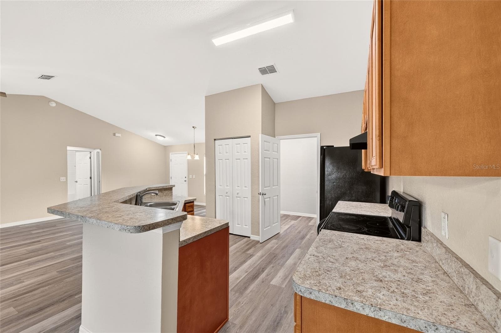 Single Family Residence at 7009 HEMLOCK CRSE, OCALA, photo 26 of 54