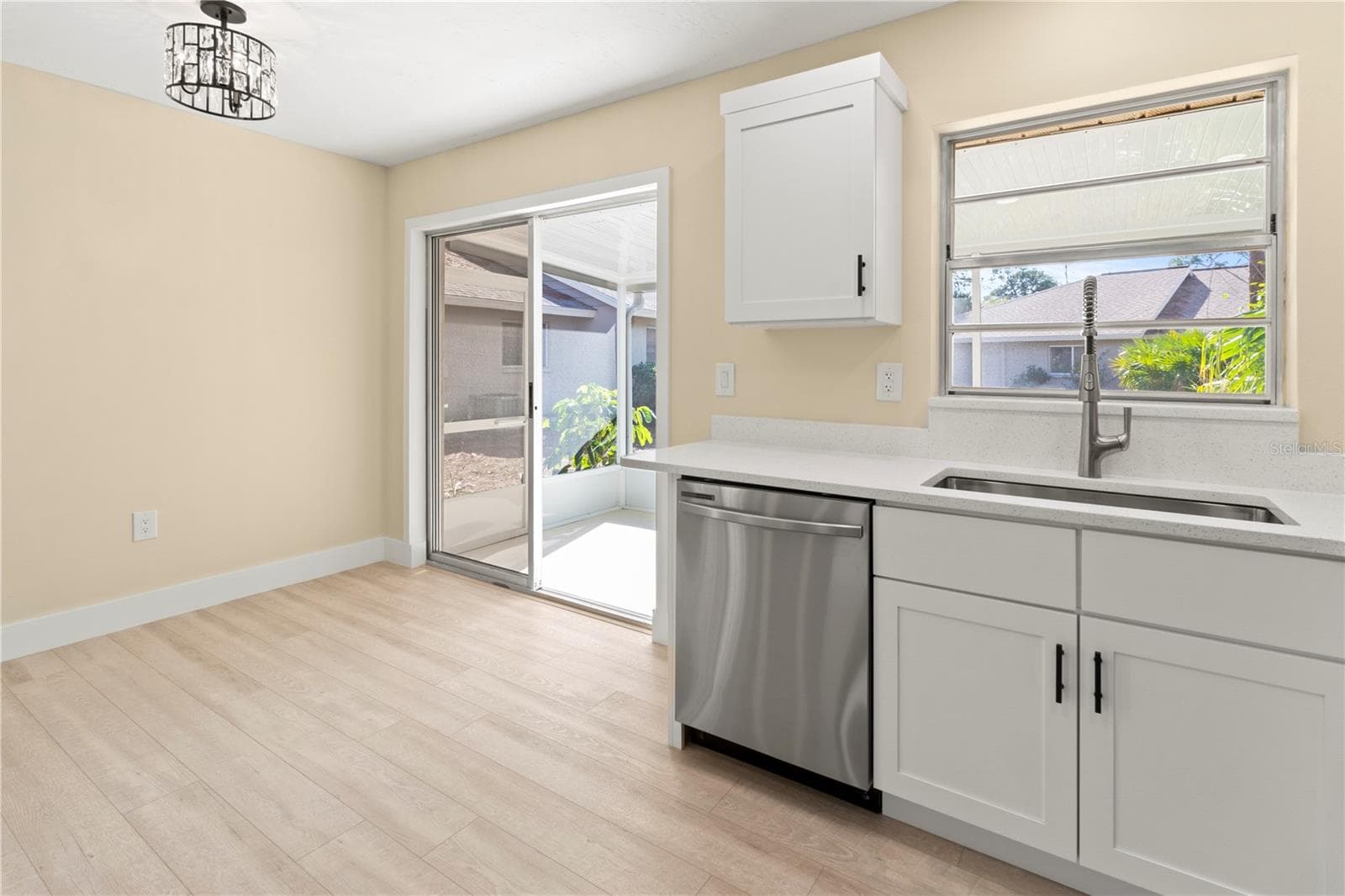 Villa at 727 N JEFFERSON AVE #727, SARASOTA, photo 12 of 34