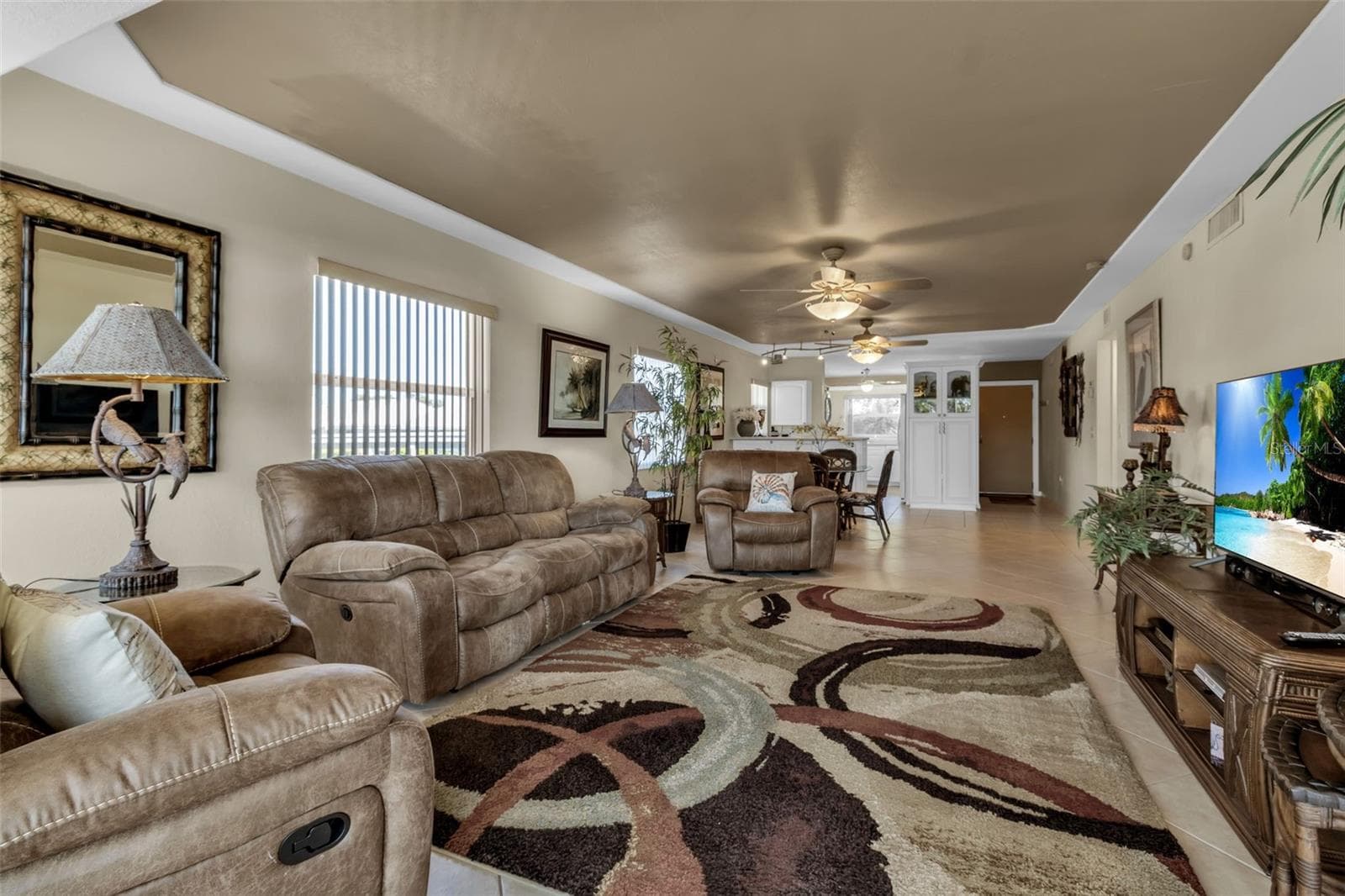 Condominium at 4704 INDEPENDENCE DR #4704, BRADENTON, photo 6 of 32