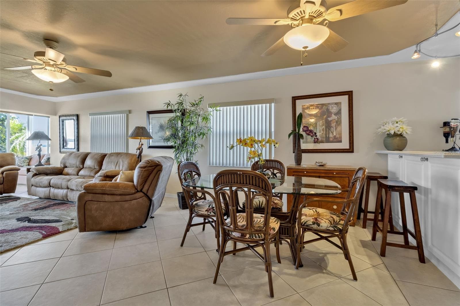 Condominium at 4704 INDEPENDENCE DR #4704, BRADENTON, photo 10 of 32
