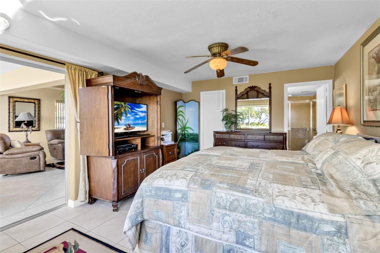 Condominium at 4704 INDEPENDENCE DR #4704, BRADENTON, photo 17 of 32