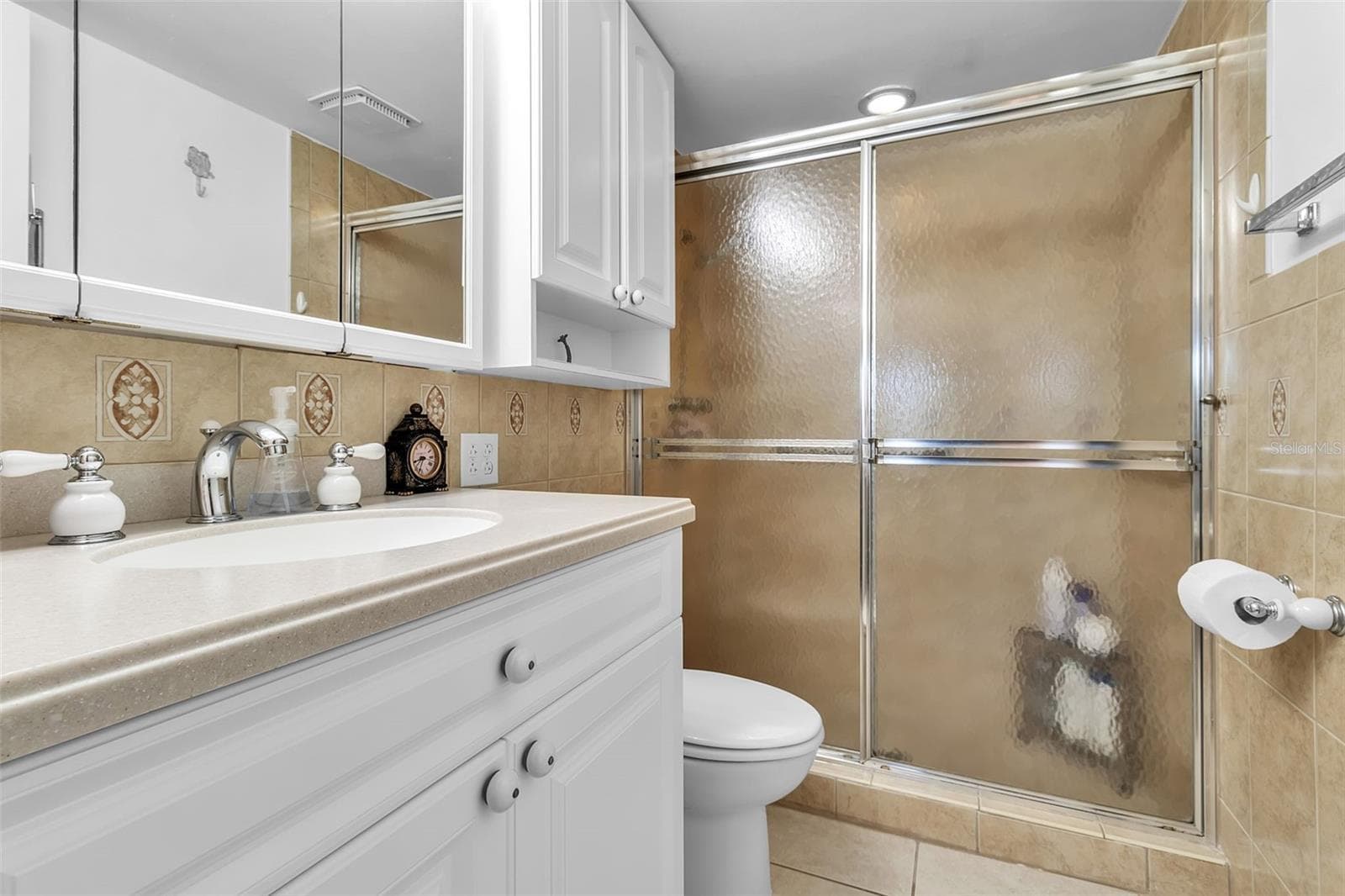 Condominium at 4704 INDEPENDENCE DR #4704, BRADENTON, photo 18 of 32